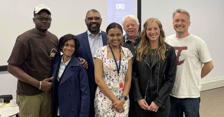 Hukuk öğrencileri Londra’daki Yaz Okulu’na katıldı