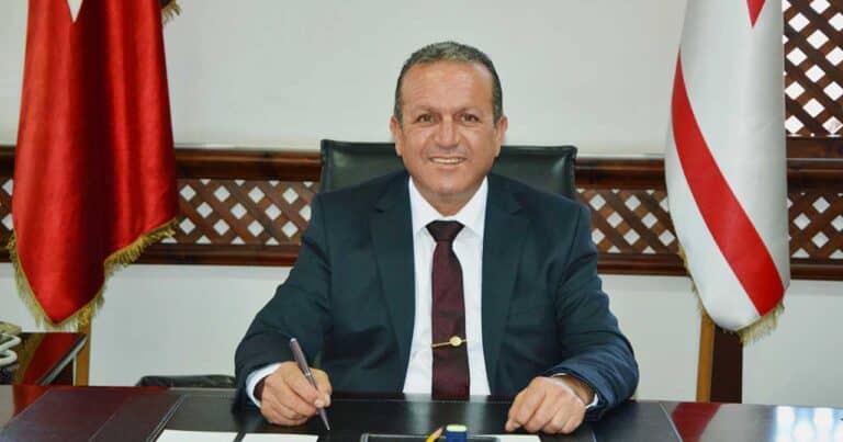 Fikri Ataoğlu Kimdir?