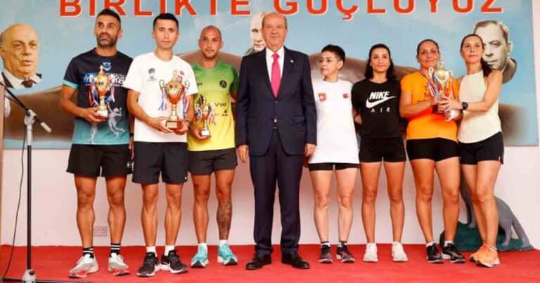 ‘Resmi müzakerelere Kıbrıs Türkü’nün eşit uluslararası statüsünün kabul görülmesiyle başlanabilir’