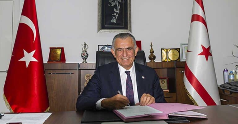 Nazım Çavuşoğlu Kimdir?