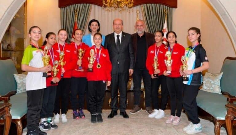 Tatar: Genç yaşta ülkemize büyük hizmet vermektesiniz