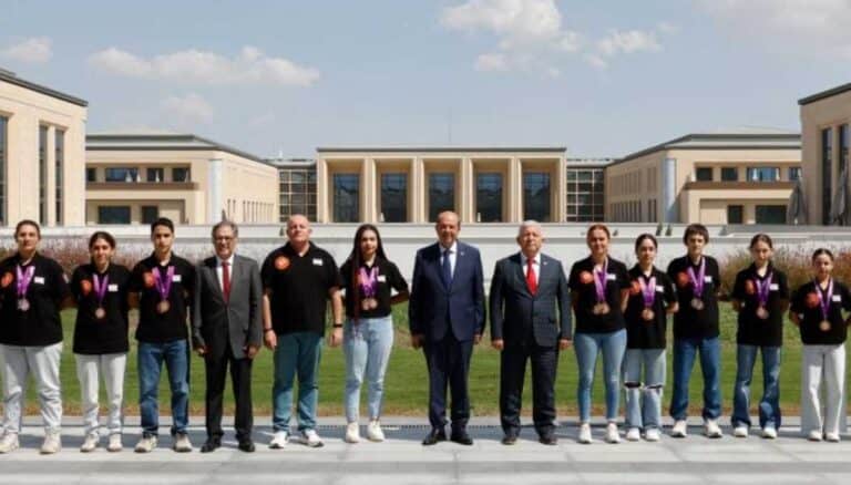 KKTC Taekwondo takımı 41 madalya ile yurda döndü