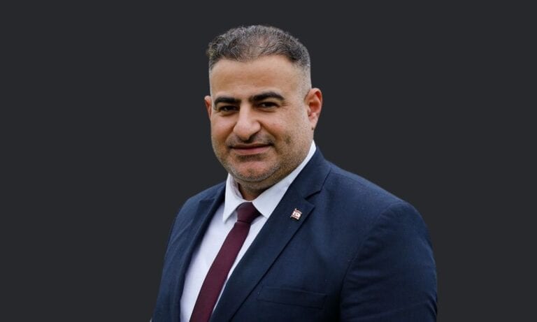 Çağın Zort Kimdir?